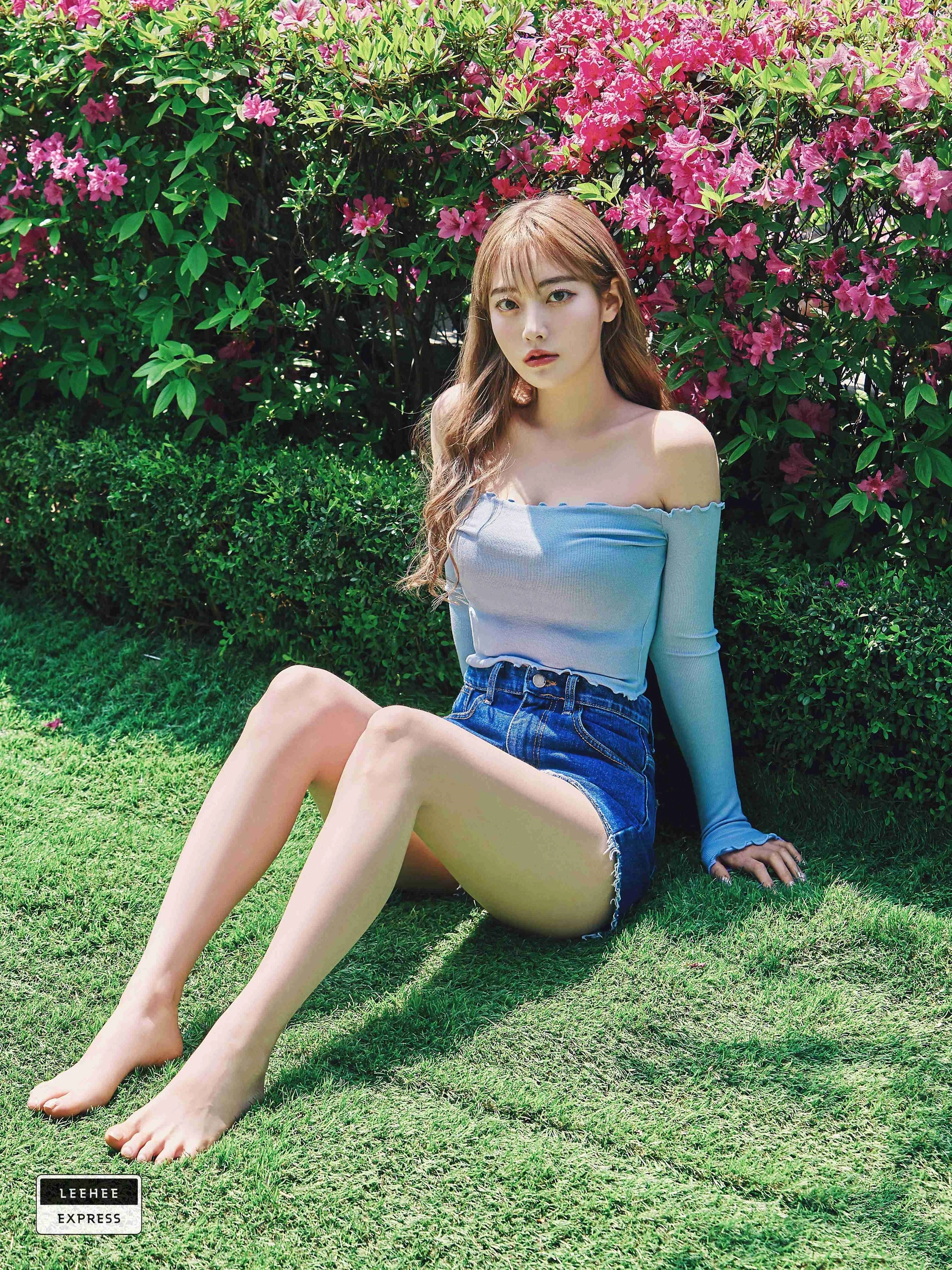 LeeheeExpress – NO.326 LEND-005 (J.A) 0